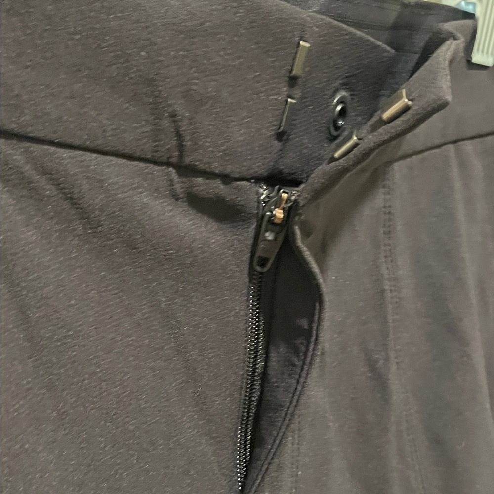 Athleta Wander Slim Women's Black Straight Leg Pants - Picture 7 of 9